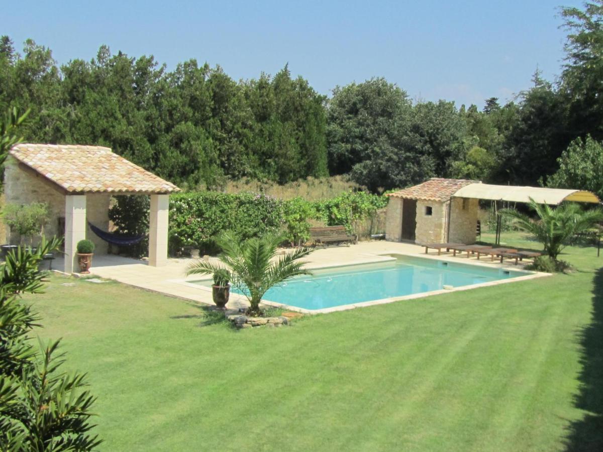 Maison Provencal Avec Piscine Cavaillon Bagian luar foto