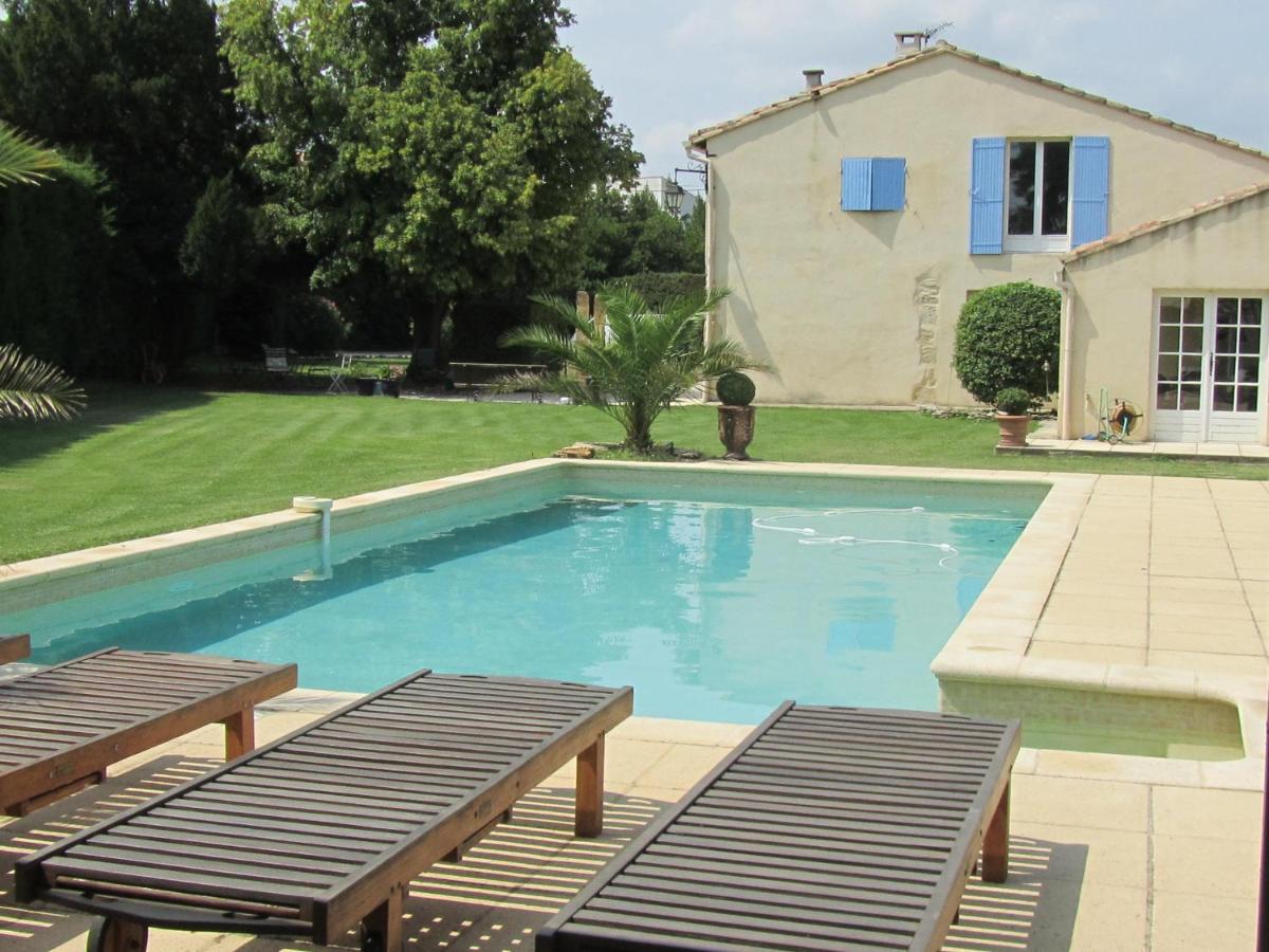 Maison Provencal Avec Piscine Cavaillon Bagian luar foto